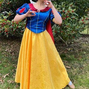 Snow White Cosplay Costume